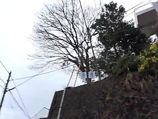 美人日本人熟女の巨乳秘め撮り寝室プレイ