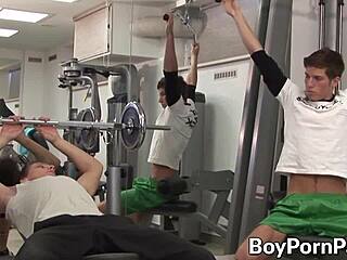 sexy james wilson barebacks twink before facial cumshot in gym