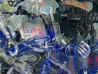 Bože, tak tvrdě mlátím její těsnou mladou 18+ píču v psíku creampie končím nonstop