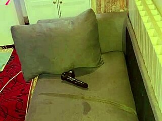 nigarchrist update 1449 petal shaved pussy closeup homemade