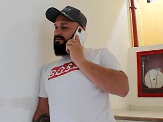 que rica esta la esposa de mi mejor amigo... me la follo mientras el trabaja!