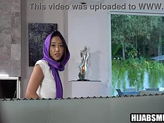 Young shaved muslim girl sneaks hard fuck american bf past stepdad