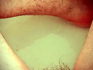 Big dick swells huge during steamy bathtime solo wank session.