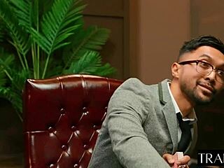 Ts Daisy Taylor's adorable Italian shemale allure captivates with her massive cock.