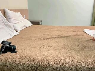 Married wife takes secret bareback creampie inside