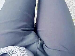 Tingting Dresses Up Feminine for Naughty Midday Outdoor Escapade