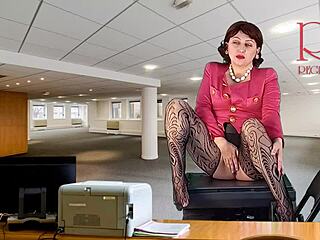 damn naked secretary seduces boss flashin pussy tits masturbatin her wet cunt