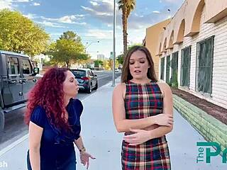 Reporter sportive Katie Kush suce cul BBC et squirt en secret trio interracial