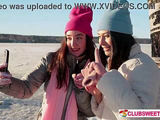 cold day sparks selfies then juicy pussy eating at clubsweethearts