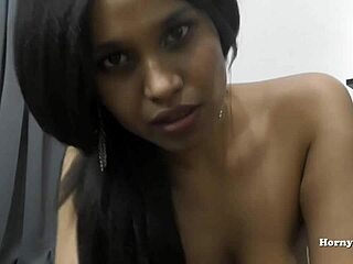 จินตนาการสาวเมดอินเดียทมิฬยั่วกูด้วยคำสกปรกแล้วเย็ดหีโฮมเมด