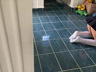 Stepdad creams skinny schoolgirl uniform after class