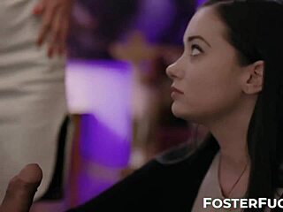 آڤي لوڤ وجيا بايج يغرين أخت زوجة أب في نيك أبوها