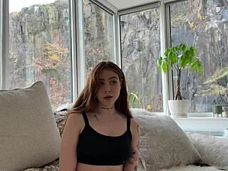 لعب الحقيقة أو الجرأة مع أخت صديقتي الـ18+