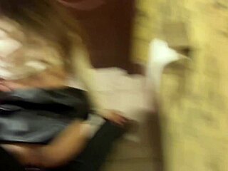 Zrobiła blowjob w toalecie 4k hd z tim team i potwornym kutasem