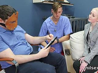 Sexy girl explores her anal cavity in hardcore anal therapy