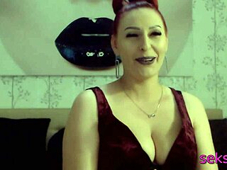 Redhead amateur has a blast on webcam