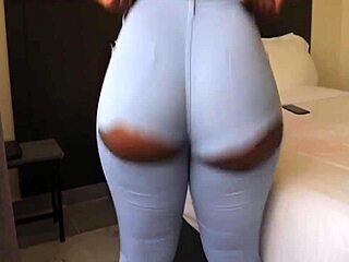 Movie night turns into passionate fucking with neighbor