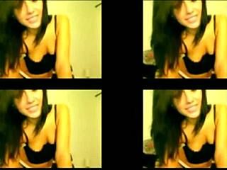 Webcam Girl Performs Live Session