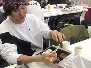 i just wanna eat that gay meat, ya know?