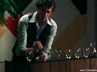 John Holmes performs his best fucking in vintage scene