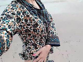 Let's fuck on the rocks, feels amazing!