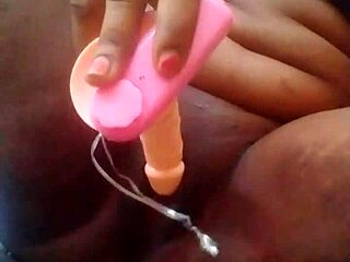 Girl gets good orgasm from fingering and masturbation