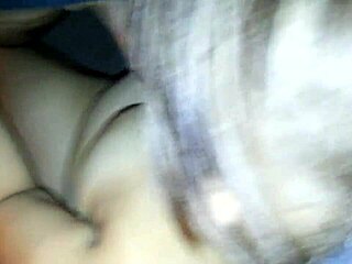 My wifey spreading her legs and sucking me 😘