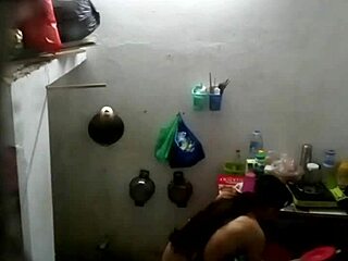 Girl studying medicine in Can Tho shares daily life.