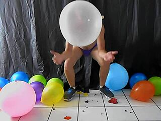 Balloon Fetish Fun with Horny Gay DILF Richard Lennox