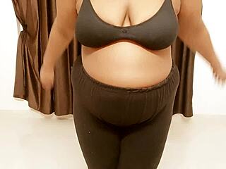 Sexy Indian Girl with Big Tits