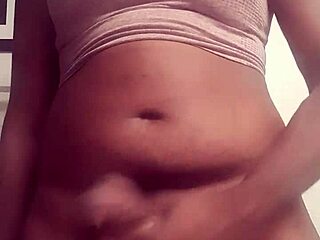 Watch Bookiee make herself cum with her big shecock!