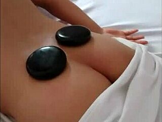 Cho Vo Delivers Relaxing Full Body Massage