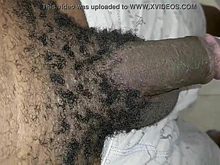 Arab peeing fetish in explicit raw action