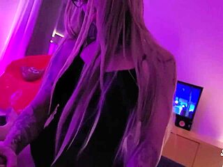 barbie in pov, what do you want? cumshot or deepthroat