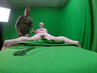 scarlett johnson pink morph left side