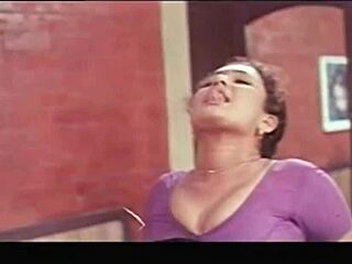 Tharani's captivating group video awaits.