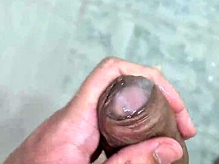 Cute Brazilian Amateur Cums in Shower for Neighbors