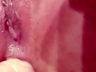 Chubby amateur destroys ass with anal toy in homemade solo