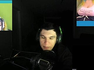 joycgee and trainwrecks tease on live webcam