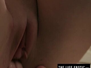 A beautiful blonde’s self-pleasure journey to a strong orgasm