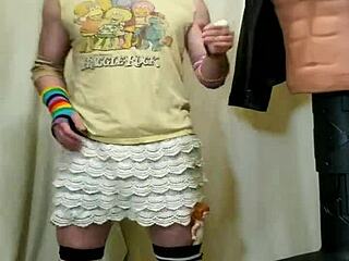 is this sexy dancefloor workout turning hardcore gay?