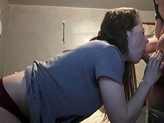 小さな18歳以上の女の子を激しく犯す、いいフェラチオ