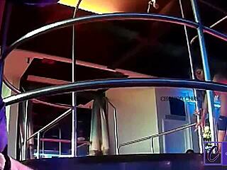 Watch this amateur couple in Cuenca, the Latina with big ass getting her pussy fucked voyeur style.