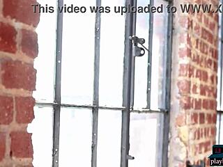 Jenna Foxx intensely poses her big ass in softcore action