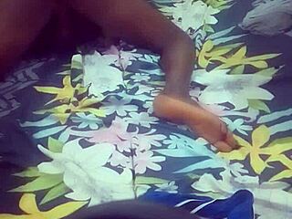 She can't stop moaning 😍