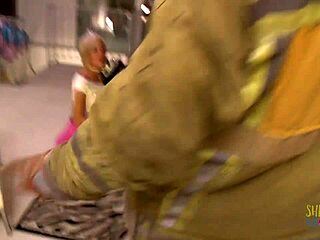 horny blonde milf craves his hard dick for muff diving and cowgirl