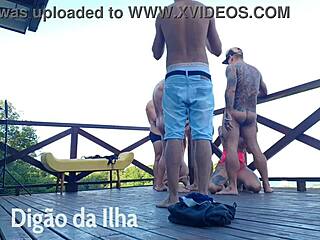 Suruba Ao Na Sacada � Gostosa Demais