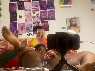 i played with my pussy staring at the mirror. it felt so wild and raw!