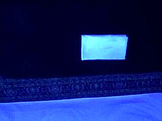 Does Gigi Breeze enjoy blacklight massage?