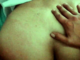 Does he kiss the colombian student's ass?